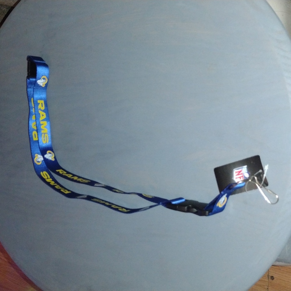 LA Rams Keychain - Picture 3 of 4